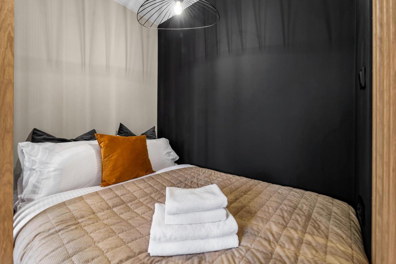 Park Sady Zoliborskie Modern Apartment وارسو المظهر الخارجي الصورة