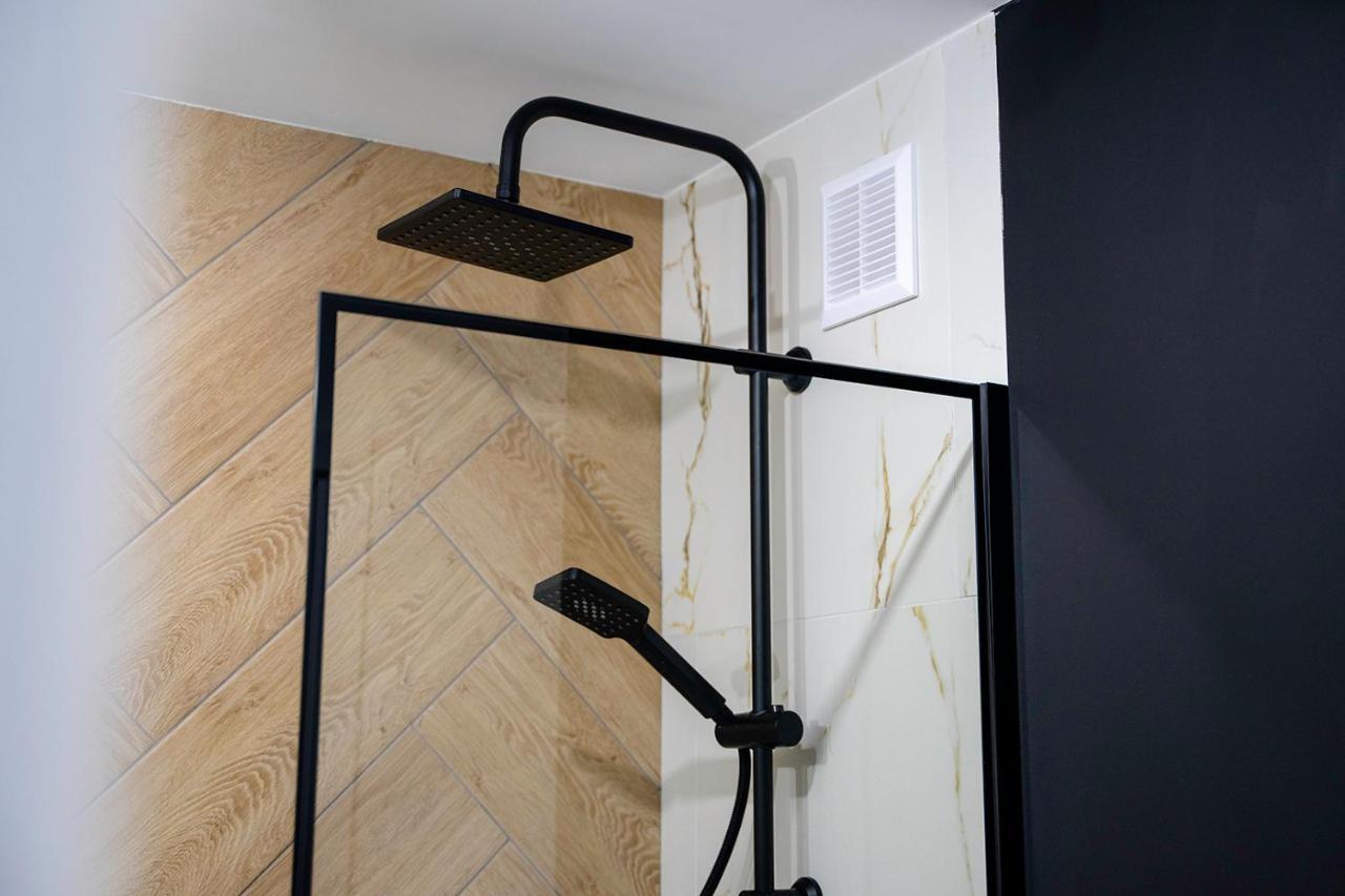 Park Sady Zoliborskie Modern Apartment وارسو المظهر الخارجي الصورة